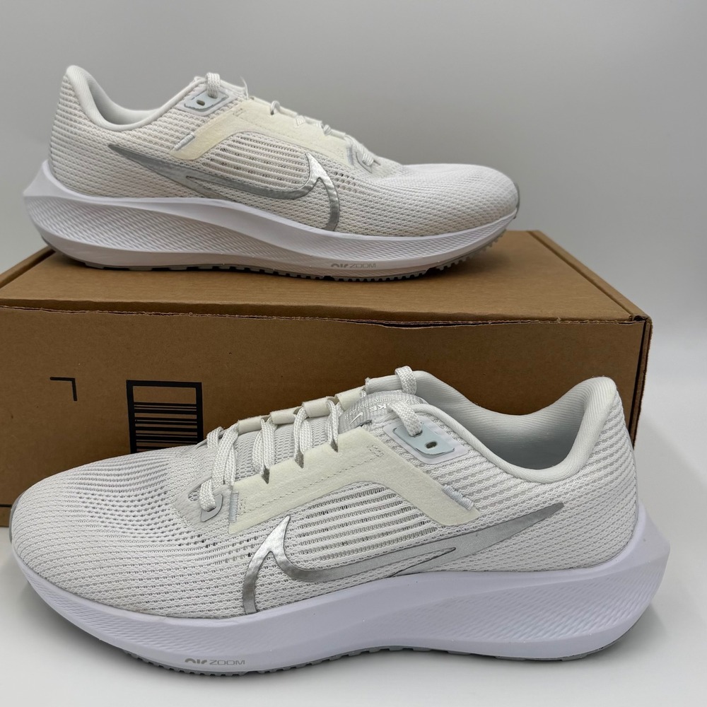 Nike Air Zoom Pegasus 40 Running Shoes Womens 10 White Silver DV3854-101 NEW